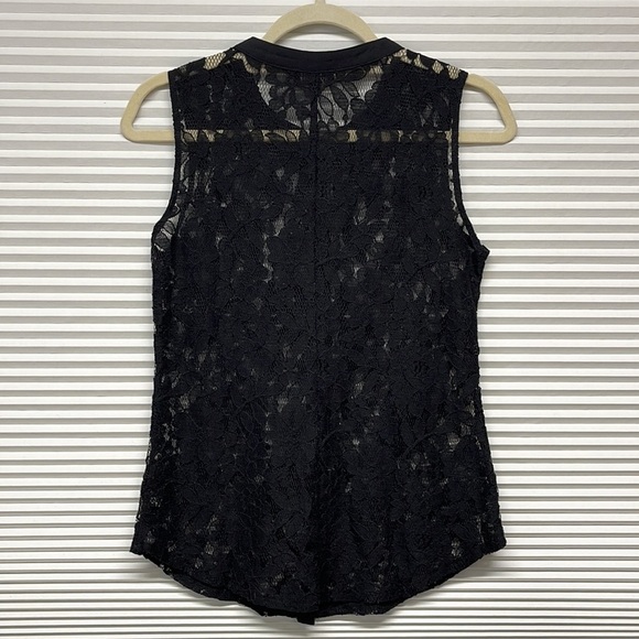 The Limited NWT Black Sheer Floral Lace Sleeveless Button Down Shirt - Picture 4 of 9